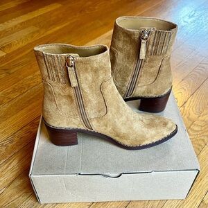 🎁 J. Crew Suede Tan Golden Brandy Western Ankle Boots NWT Size 7.5